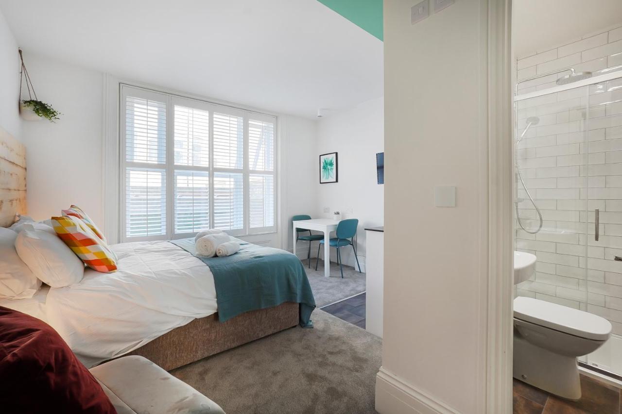 Stylish Eco Aparthotel In Folkestone Eksteriør billede