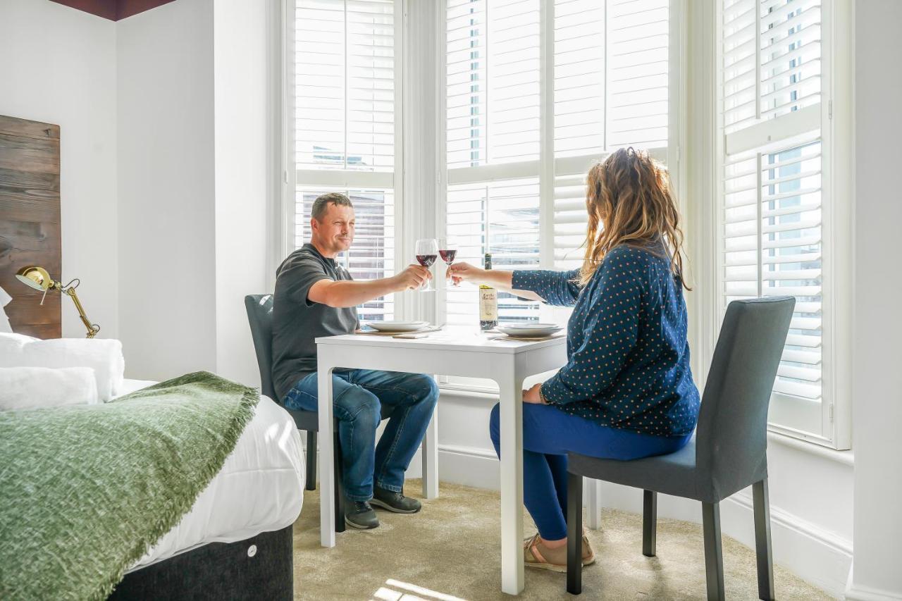 Stylish Eco Aparthotel In Folkestone Eksteriør billede