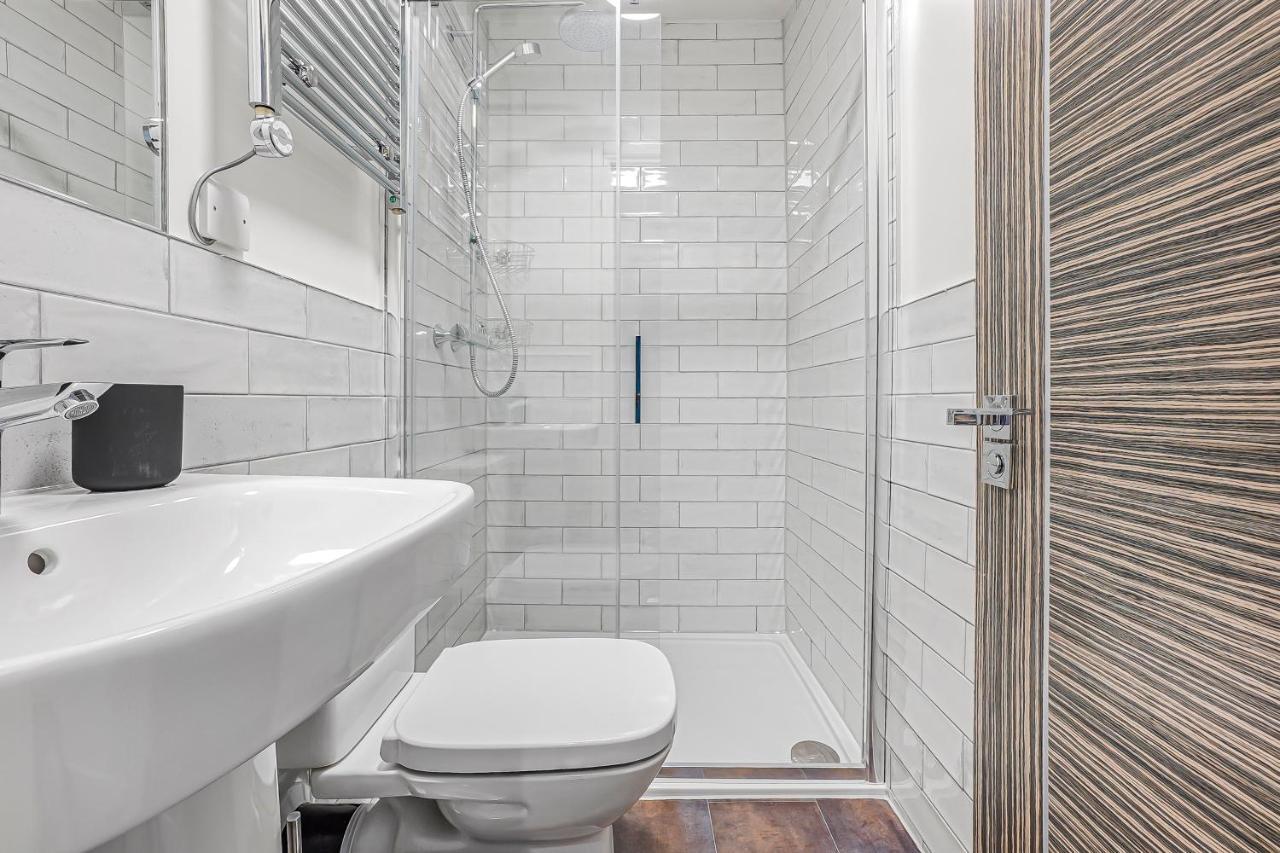 Stylish Eco Aparthotel In Folkestone Eksteriør billede